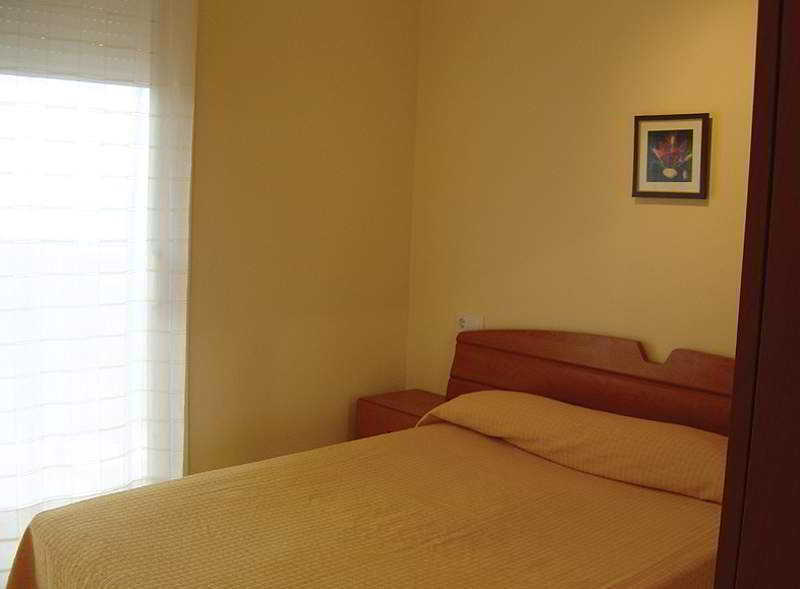 Rentalmar Bellavista Apartamentos Miami Playa Bagian luar foto