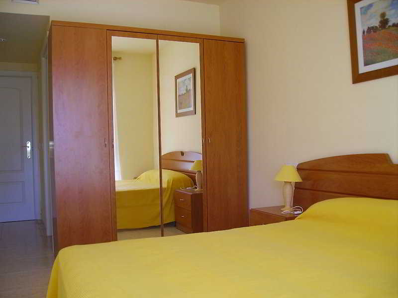 Rentalmar Bellavista Apartamentos Miami Playa Bagian luar foto