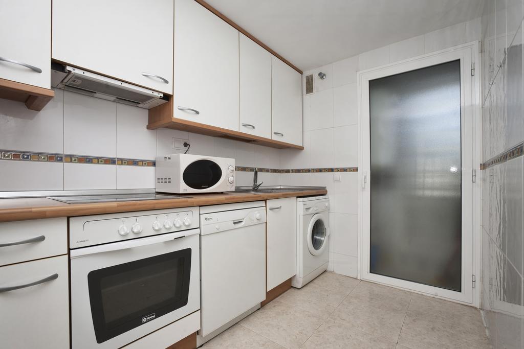 Rentalmar Bellavista Apartamentos Miami Playa Bagian luar foto